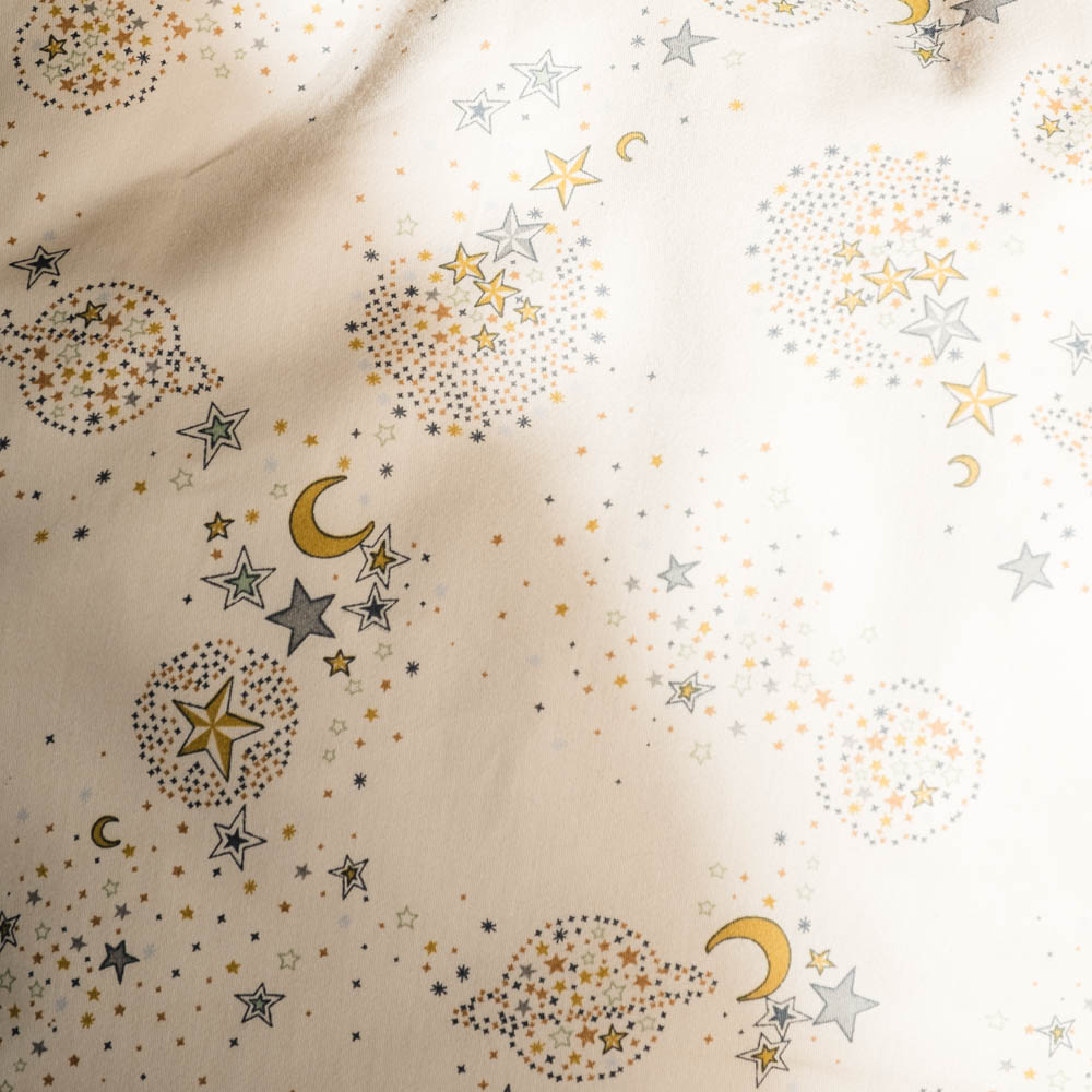 That's Mine Lotus sengerand - Million stars - 65% Organic cotton / 35% Recycled polyester Buy Sovetid||Sengerande||Alle||personale||Efterür & vinter 2025||alt minus sløjfe||mette-sale||Million stars||drop 1 aw25 here.