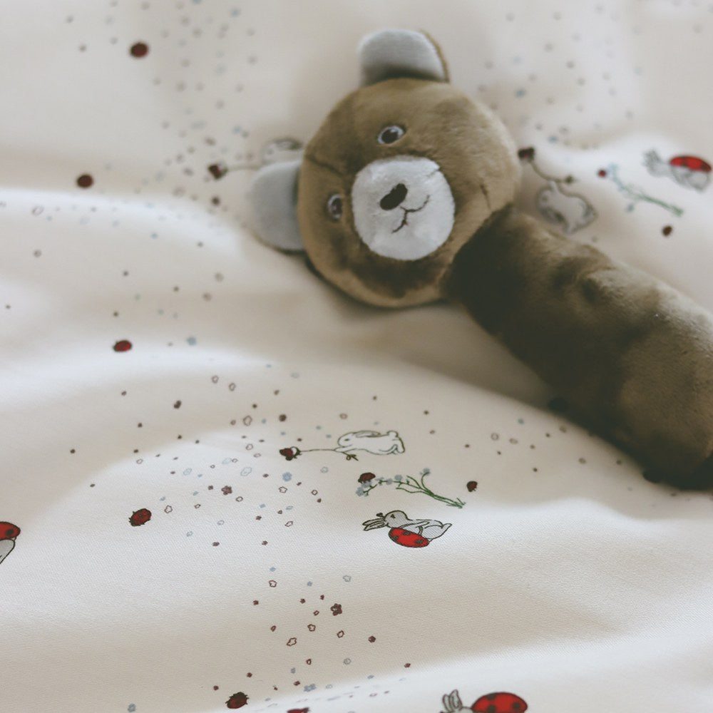 That's Mine Ethan rangle - Bear - 80% Polyester / 20% Plastic particles Buy Legetid||Babylegetøj||Legetøj||Alle||Favoritter||personale||3 for 2||alt minus sløjfe||NOOS||mette-sale here.