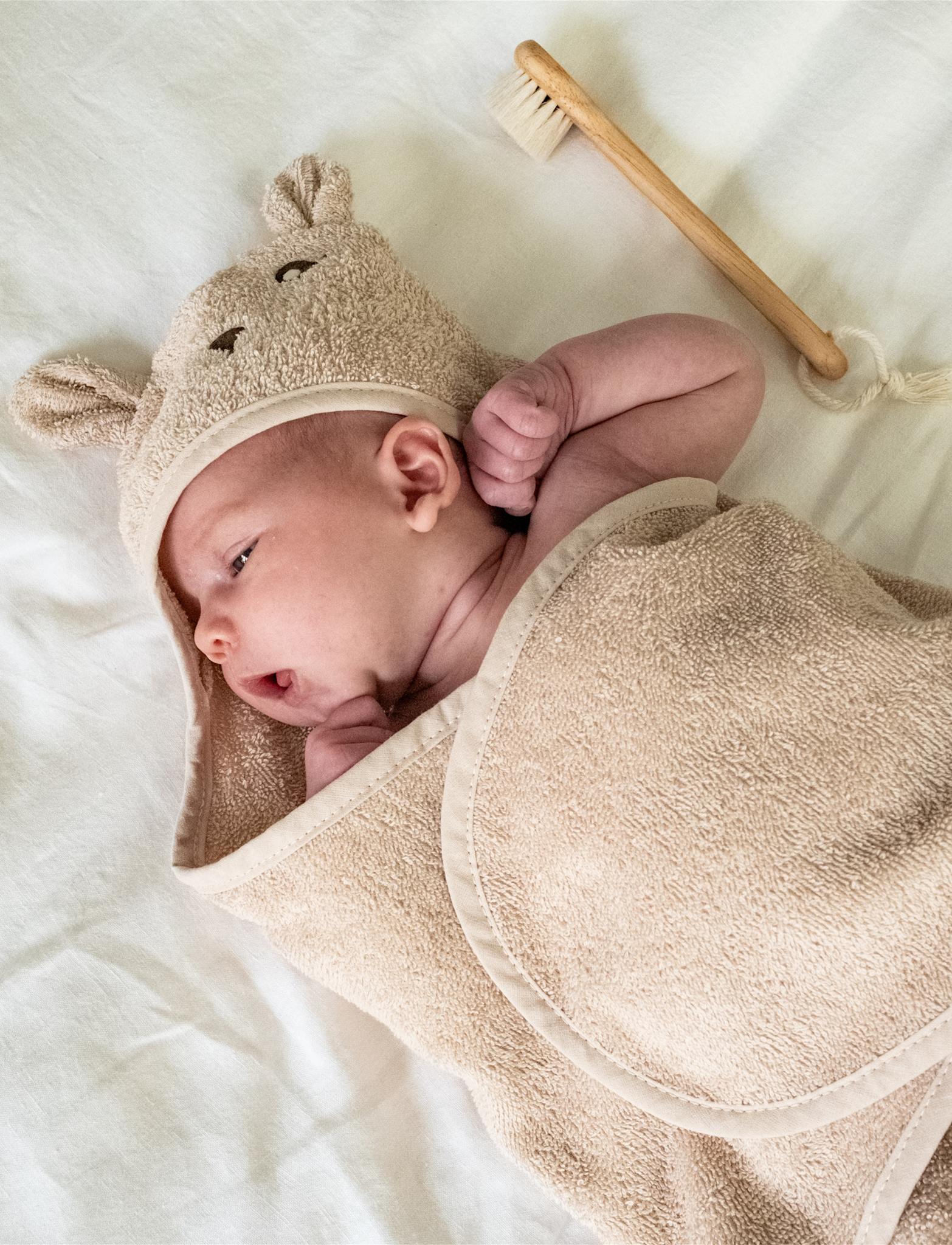 That's Mine Moly towel swaddle - Bunny - 100% Organic cotton terry Buy Badetid||Håndklæder||Bolig & udstyr||Alle||Favoritter||personale||alt minus sløjfe||NOOS||mette-sale||Orderly Emails - Recommended Products||Udstyr til badeværelset||All here.