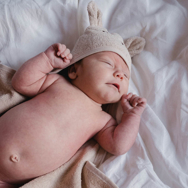 That's Mine Moly towel swaddle - Bunny - 100% Organic cotton terry Buy Badetid||Håndklæder||Bolig & udstyr||Alle||Favoritter||personale||Efterår & vinter 2025||alt minus sløjfe||NOOS||AW25 NOOS||mette-sale here.