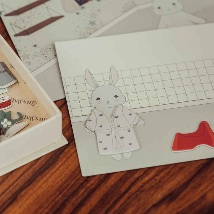 That's Mine Lou magnetisk legekasse - Bunny - 75% Paper / 25% Magnet Buy Legetid||Legetøj||Aktivitetslegetøj||Alle||Favoritter||personale||Efterür & vinter 2025||alt minus sløjfe||NOOS||AW25 NOOS||mette-sale||Magnetlegetøj here.