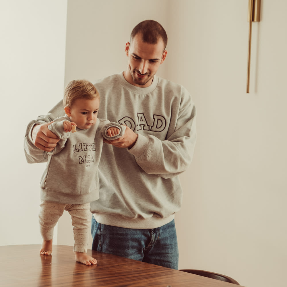 That's Mine Alpha sweatshirt - Little man - 100% Organic cotton Buy Tøj||Overdele||Sweatshirts||Alle||Favoritter||personale||Efterår & vinter 2025||alt minus sløjfe||NOOS||Sweatsæt||AW25 NOOS||mette-sale here.