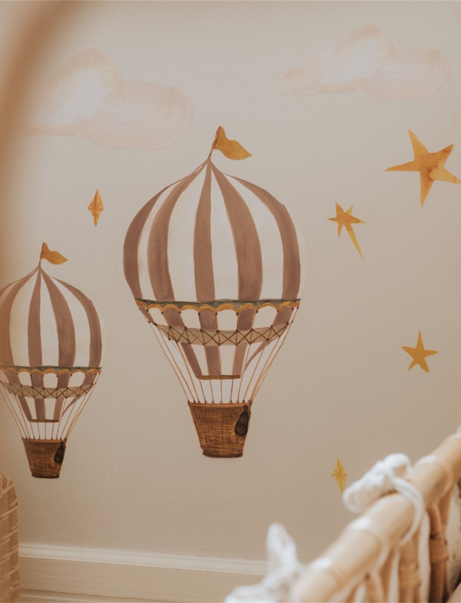 That's Mine Wallsticker drømmende balloner - Brown - 100% Tekstil folie Buy Bolig & udstyr||Børneværelset||Wallstickers||Alle||personale||Efterår & vinter 2025||alt minus sløjfe||NOOS||AW25 NOOS||mette-sale||Orderly Emails - Recommended Products||Udstyr til børneværelset||All here.