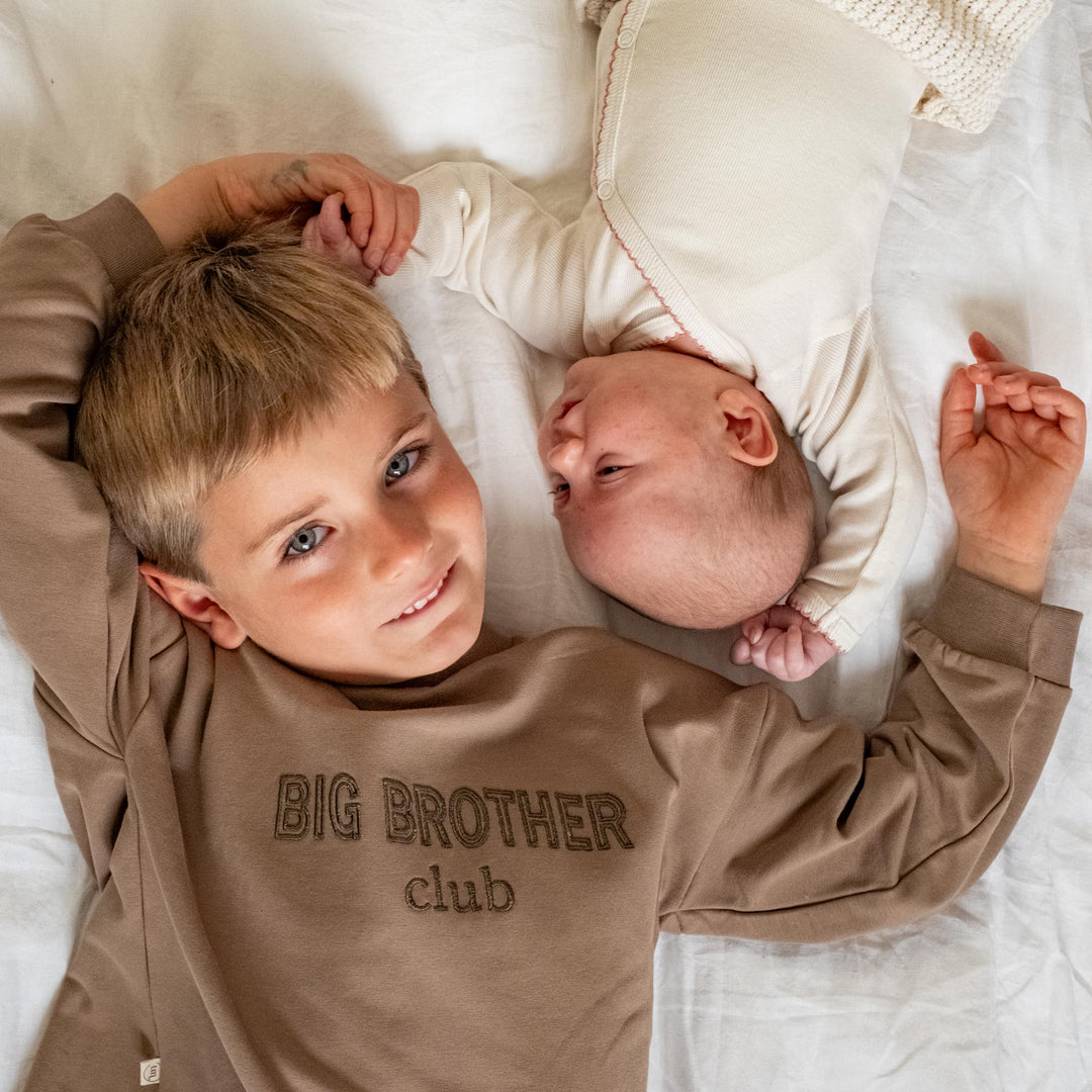 That's Mine Finley storebror sweatshirt - Club - 95% Organic cotton / 5% Elastane Buy Tøj||Overdele||Sweatshirts||Alle||Favoritter||Søskende||personale||alt minus sløjfe||NOOS||mette-sale here.