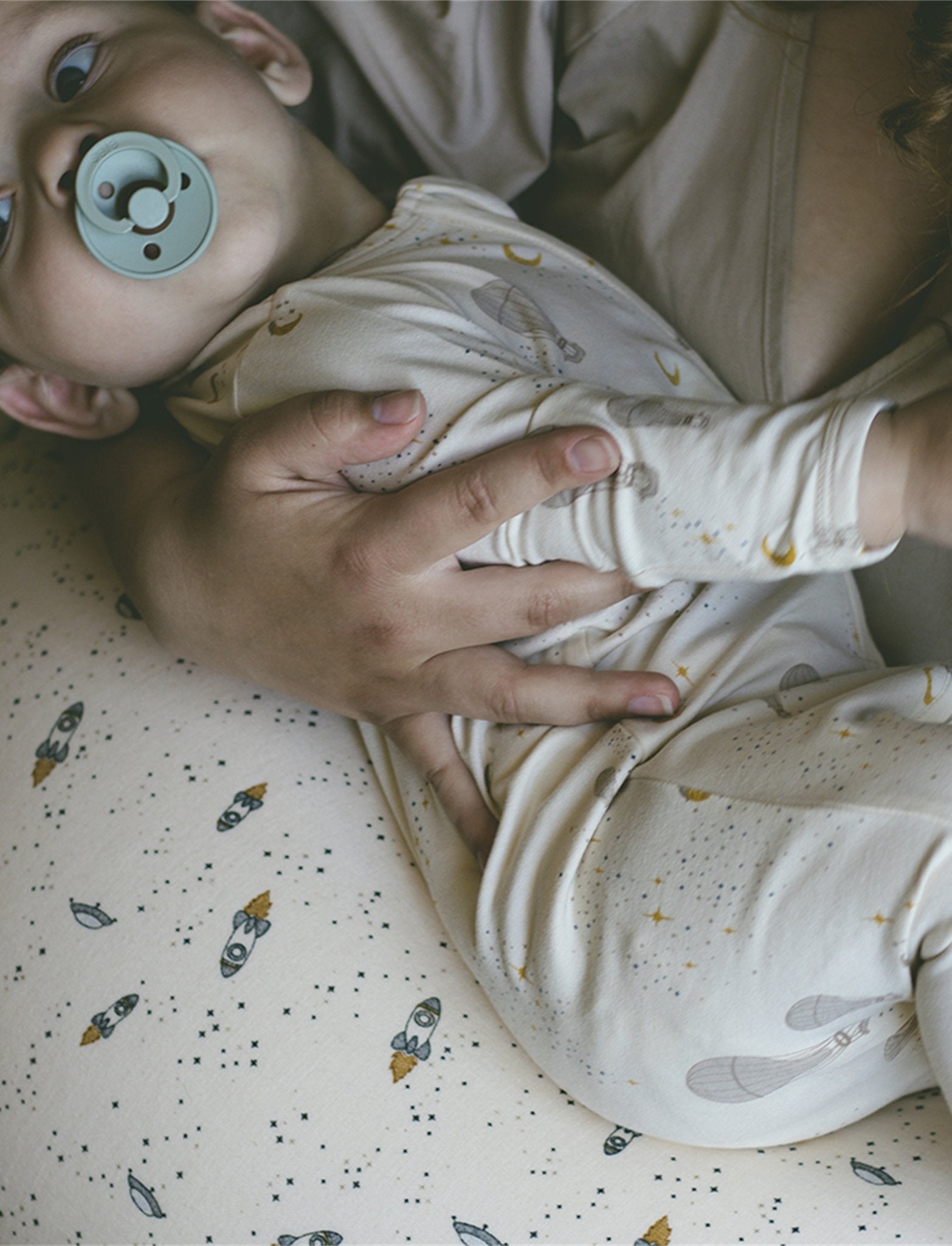 That's Mine Elliotte onesie - Dreamily - 48% Bomuld (Økologisk), 47% Modal, 5% Elastan Buy Tøj||Overdele||Onesies||Nattøj||Alle||Favoritter||LIVESHOPPING D.2/5||personale||Dreamily||Baby essentials||Influencer choice||alt minus sløjfe||NOOS||mette-sale||Black week - bundle 2||Jersey||Orderly Emails - Recommended Products||All here.