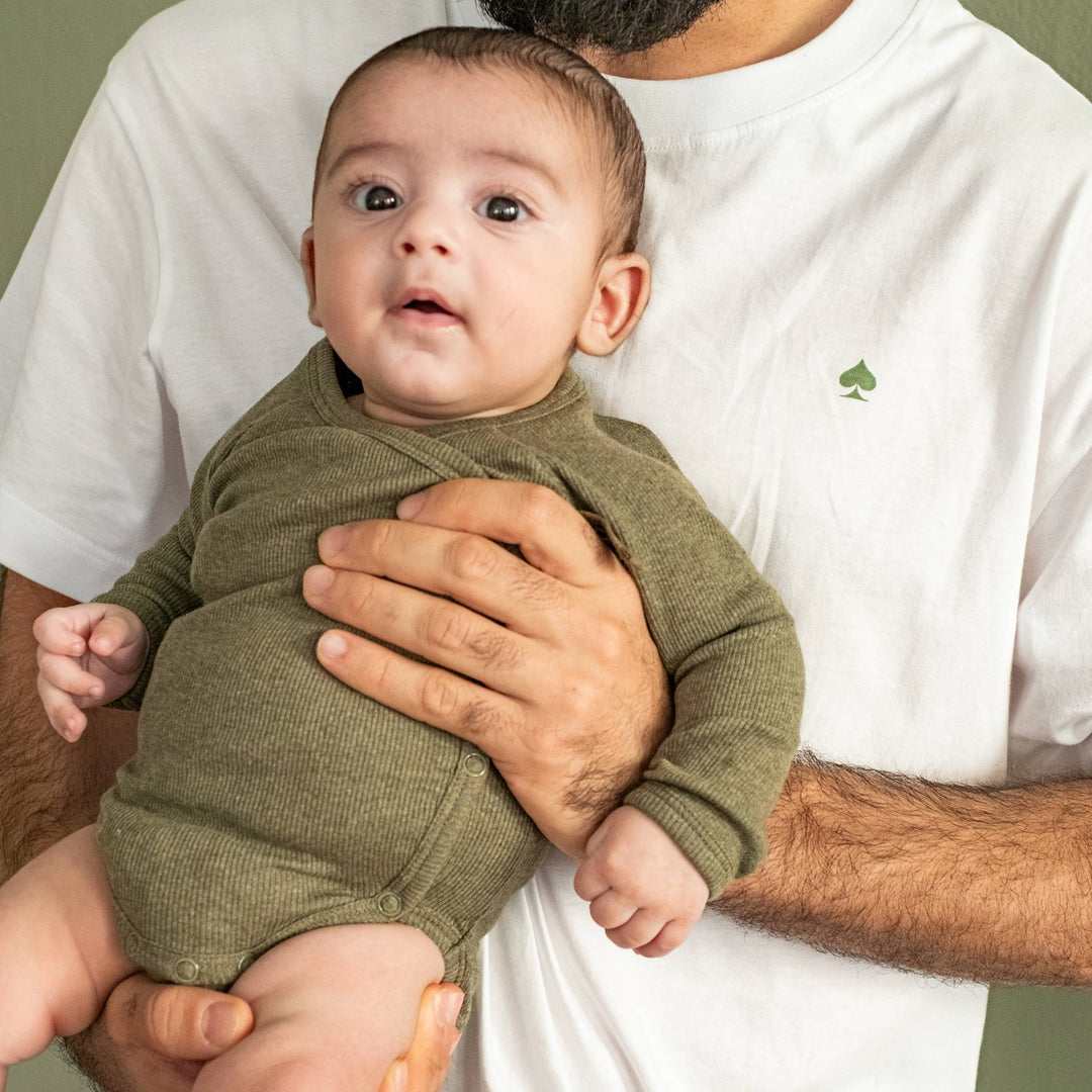 That's Mine Cala slå-om bodystocking - Green melange - 95% Organic cotton / 5% Elastane Buy Bodystockings||Undertøj||personale||Newborn essentials||Jersey||SS26 here.