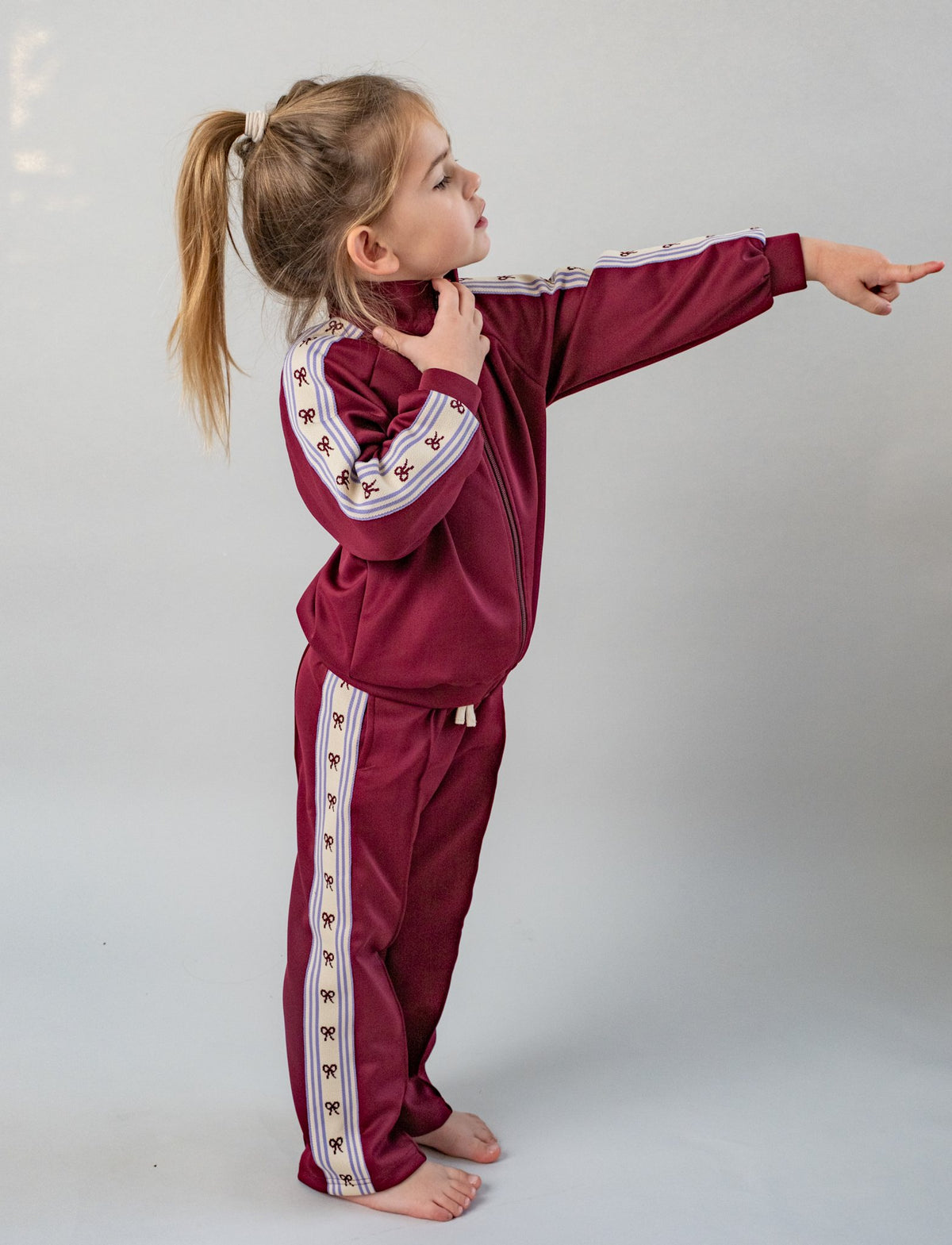 That's Mine Andrea sweatshirt - Dark Cherry - 49% Polyester, 46% Viskose, 6% Elastan Buy Overdele||Trøjer og toppe||Sweatshirts||personale||Sweats||Bestsellers||AW26||cn||All here.
