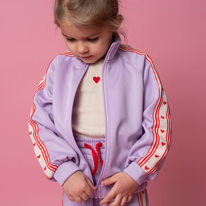 That's Mine Andrea sweatshirt - Sweet purple - 49% polyester / 46% rayon / 6% spandex Buy Tøj||Overdele||Trøjer og toppe||Sweatshirts||Alle||personale||alt minus sløjfe||Sweats||mette-sale||Forår & sommer 2026||Orderly Emails - Recommended Products here.