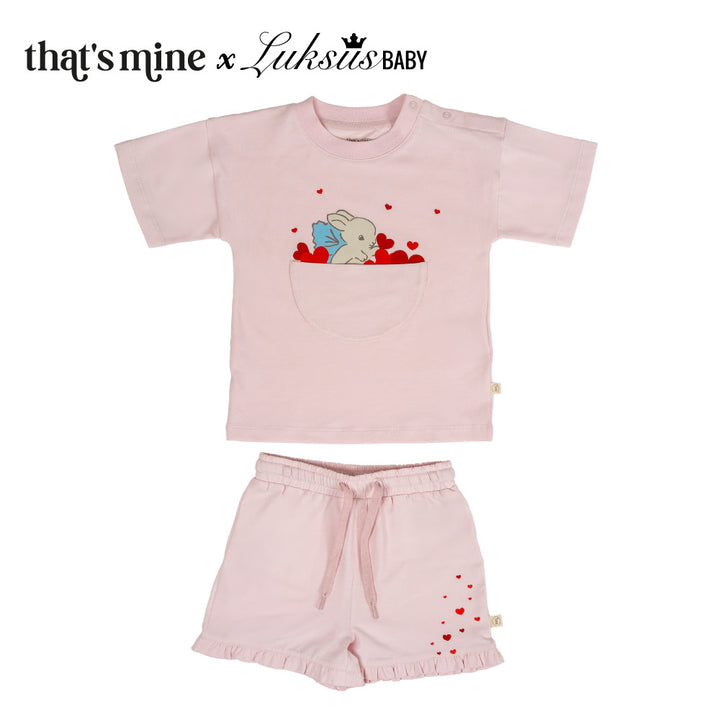 That's Mine Lara set - Soft pink - 95% organic cotton / 5% elastane Buy Tøj||Alle||personale||alt minus sløjfe||That's Mine x Luksusbaby here.