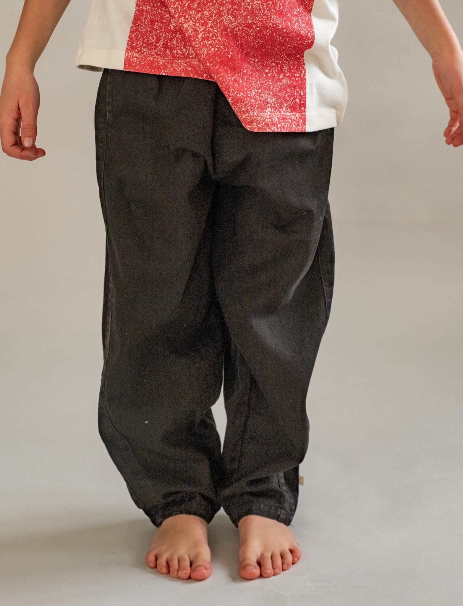 That's Mine Jeanita bukser - Black - 100% Bomuld(Økologisk) Buy Bukser og leggings||Bukser & shorts||personale||AW26||All here.