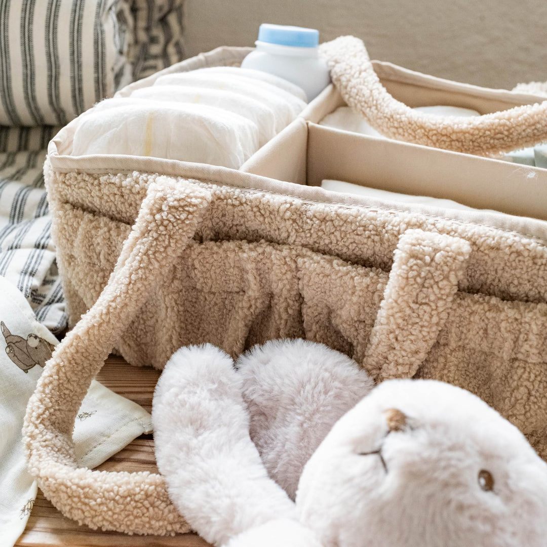 That's Mine Lumi pusleopbevaringskasse - Soft Beige - 55% Polyester / 45% Recycled polyester Buy Amning & pusletid||Pusle||Favoritter||personale||NOOS||Forår & sommer 2026 here.